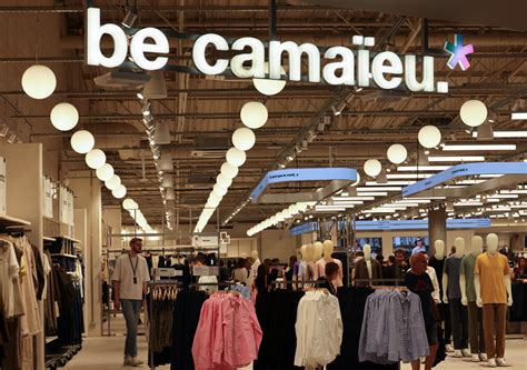 CAMAIEU .